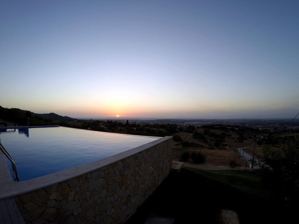 Quinta Do Louro Guest House Palmela Exterior photo
