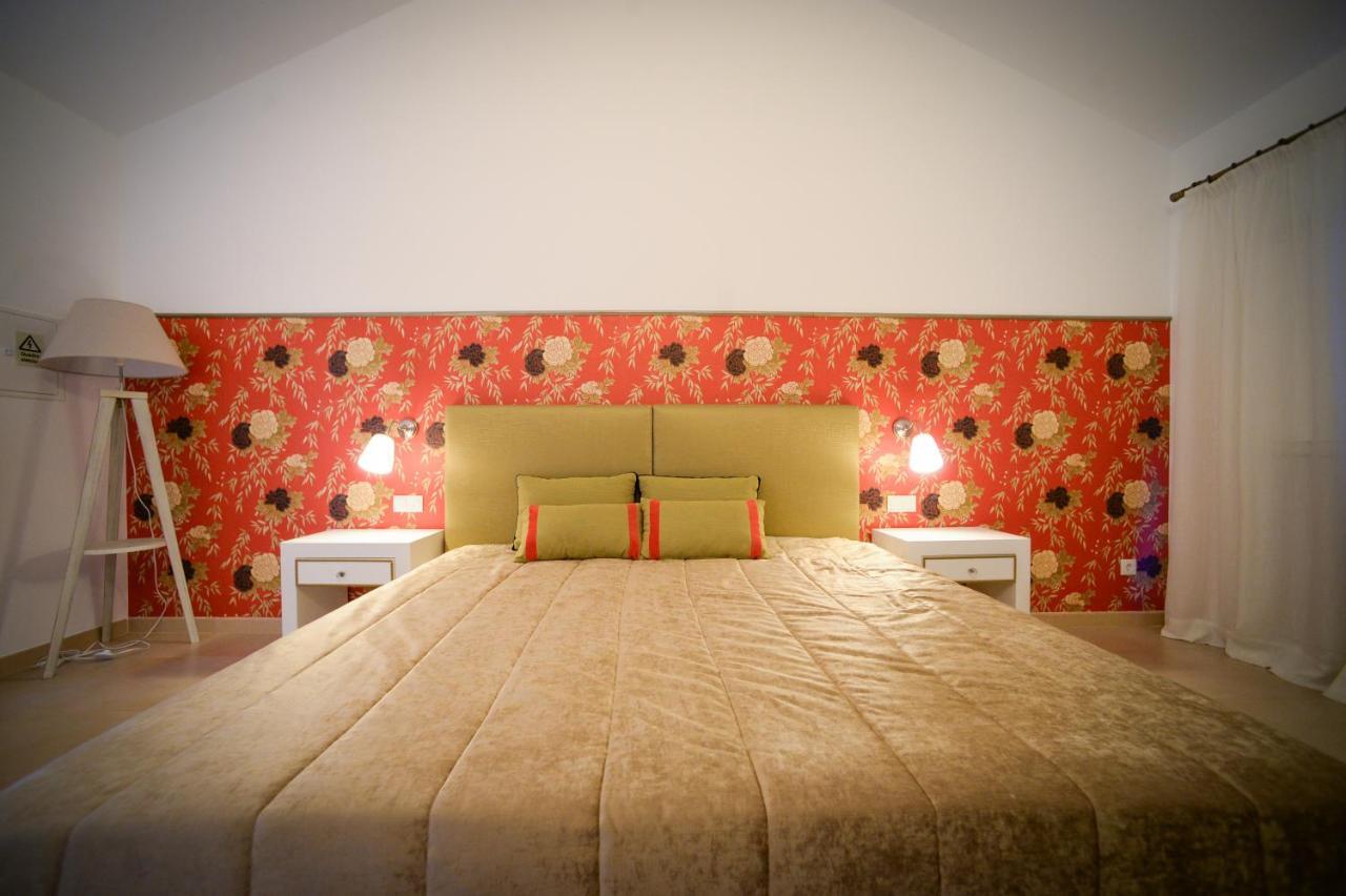 Quinta Do Louro Guest House Palmela Exterior photo